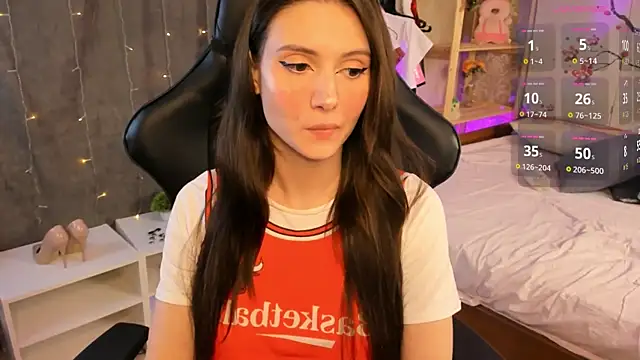 Michel Momsen online show from February 2026 12:36:02 PM