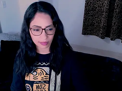 Snapshot of diana__34 chatting on September 2025 11:52:01 PM diana 34 online show from September 2025 11:52:01 PM