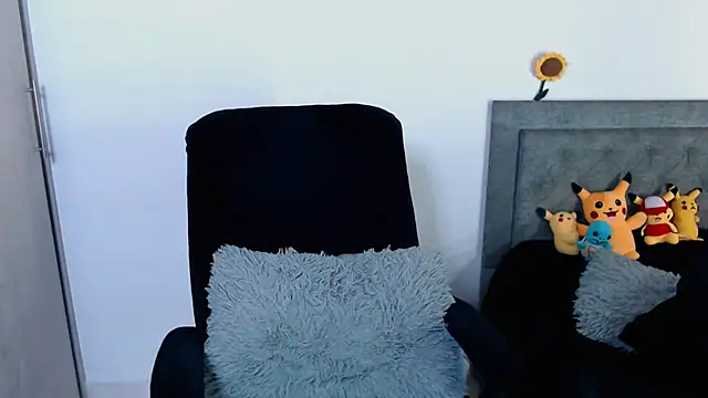 diana  34 online show from May 2026 10:52:02 PM