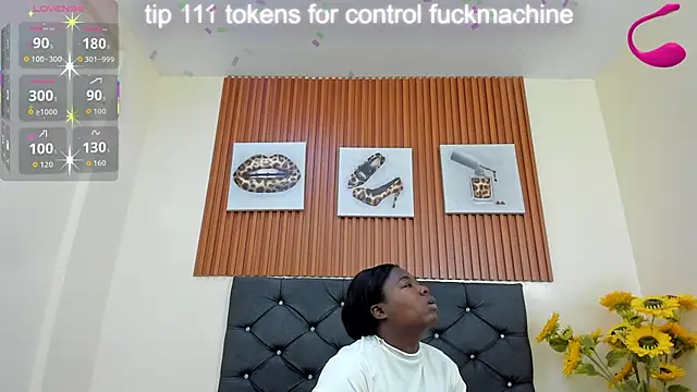 Cristale69 online show from December 2025 03:05:01 AM