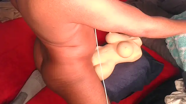 Carolinayoungin online show from December 2024 10:27:02 PM