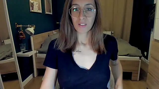 DesireMore90 online show from April 2026 10:48:01 PM