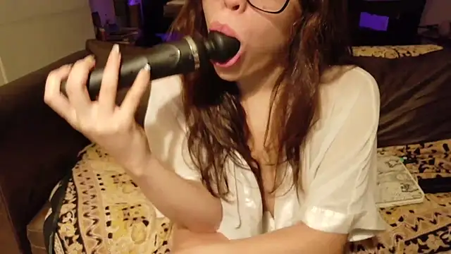 Snapshot of ginakatana chatting on January 2026 05:33:01 AM ginakatana online show from January 2026 05:33:01 AM