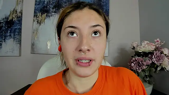 Snapshot of chubby_vanniie_ chatting on January 2025 06:43:01 PM chubby vanniie online show from January 2025 06:43:01 PM