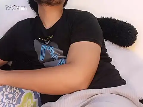 Snapshot of felix_dion chatting on February 2025 03:52:01 PM felix dion online show from February 2025 03:52:01 PM