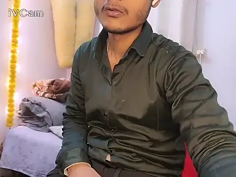 Snapshot of felix_dion chatting on January 2026 05:07:02 PM felix dion online show from January 2026 05:07:02 PM