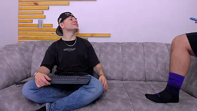 Snapshot of blessmyneighbors2 chatting on September 2025 02:03:02 AM blessmyneighbors2 online show from September 2025 02:03:02 AM