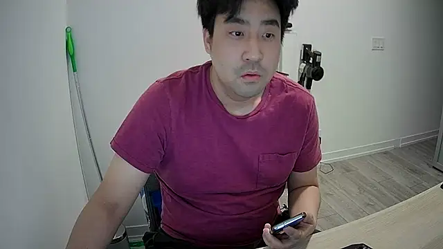 Koreanboy171 online show from May 2026 06:00:02 AM
