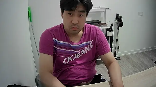 Koreanboy171 online show from May 2026 05:23:01 AM