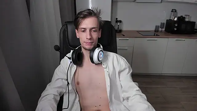 Snapshot of Rick_Reed chatting on October 2025 12:21:02 AM Rick Reed online show from October 2025 12:21:02 AM