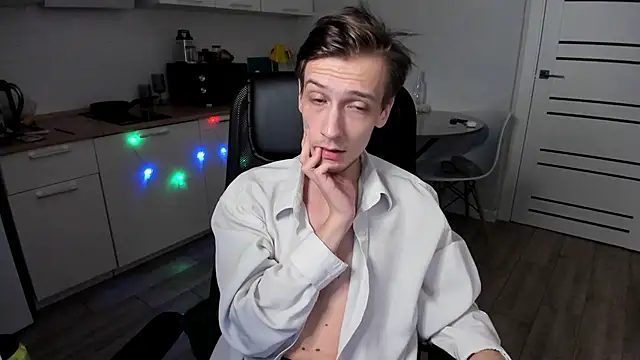 Snapshot of Rick_Reed chatting on November 2025 03:29:02 AM Rick Reed online show from November 2025 03:29:02 AM