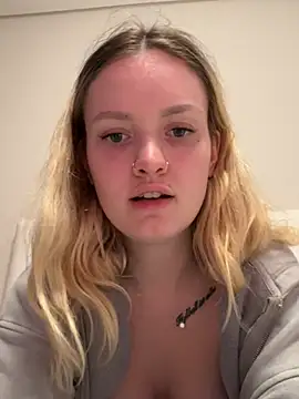 mariemelissah online show from February 2025 04:47:01 PM