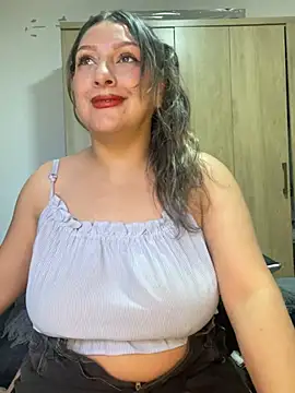 Lady  Pink online show from May 2026 09:10:02 PM