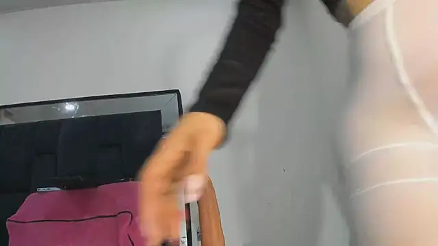 AntonelaNeri online show from September 2025 10:49:01 AM