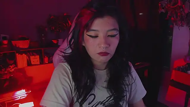 Snapshot of annie_walker6 chatting on November 2025 03:17:02 AM annie walker6 online show from November 2025 03:17:02 AM