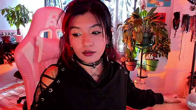 Snapshot of annie_walker6 chatting on February 2026 05:08:01 PM annie walker6 online show from February 2026 05:08:01 PM