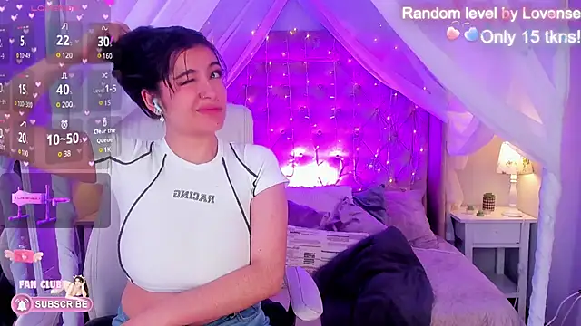 Ellie Jhonson   online show from March 2025 02:59:02 PM