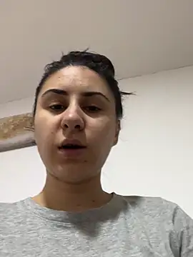 Snapshot of JenniferEdith chatting on January 2026 05:16:01 PM JenniferEdith online show from January 2026 05:16:01 PM
