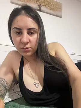 Snapshot of JenniferEdith chatting on July 2026 05:49:01 AM JenniferEdith online show from July 2026 05:49:01 AM