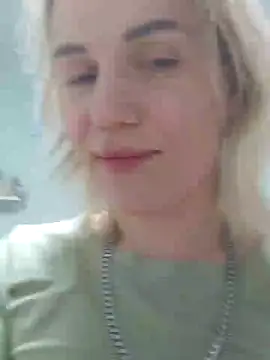 Snapshot of Linda_Gregory chatting on February 2025 01:13:01 AM Linda Gregory online show from February 2025 01:13:01 AM