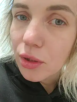 Snapshot of Linda_Gregory chatting on March 2025 04:57:02 AM Linda Gregory online show from March 2025 04:57:02 AM