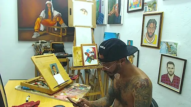 Snapshot of color_beat17 chatting on January 2025 08:44:01 PM color beat17 online show from January 2025 08:44:01 PM