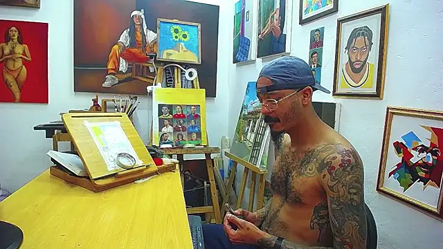 Snapshot of color_beat17 chatting on May 2026 12:35:01 PM color beat17 online show from May 2026 12:35:01 PM