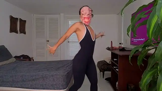 Princess Celta online show from October 2025 03:21:02 PM