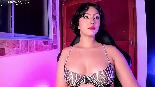 AnnaFoox1 online show from November 2025 01:09:02 AM