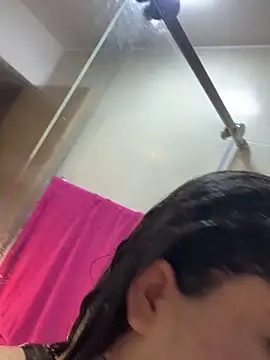 Valenhillxh online show from May 2026 04:16:01 PM