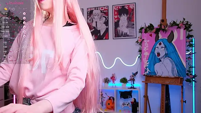 Snapshot of HolliWould_ chatting on September 2025 06:00:01 PM HolliWould online show from September 2025 06:00:01 PM