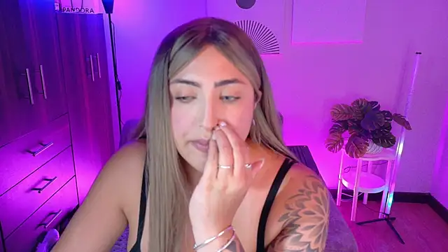 a belladanger online show from April 2026 01:28:02 AM