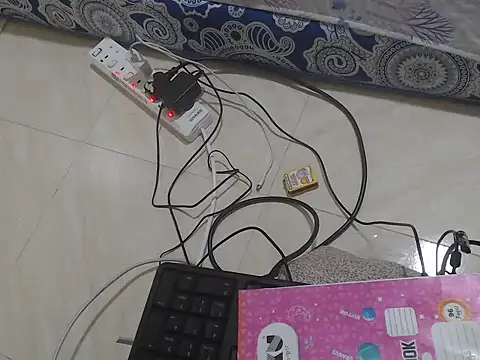 Snapshot of sadyann chatting on March 2026 04:07:01 AM sadyann online show from March 2026 04:07:01 AM