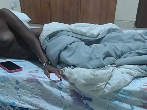 Snapshot of sadyann chatting on March 2026 03:17:01 AM sadyann online show from March 2026 03:17:01 AM