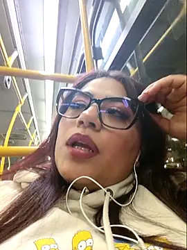 silvia lane online show from November 2025 02:55:02 AM