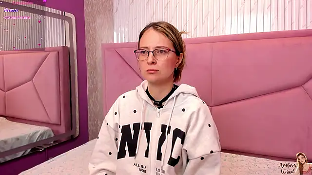 AmbeerWood  online show from March 2026 12:05:03 PM