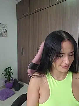 Snapshot of heyshaa chatting on January 2026 07:59:01 PM heyshaa online show from January 2026 07:59:01 PM