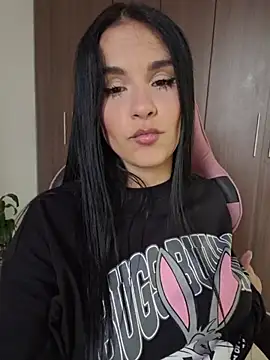 Snapshot of heyshaa chatting on January 2026 08:14:01 PM heyshaa online show from January 2026 08:14:01 PM