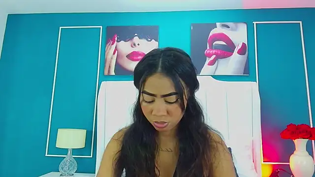 Tyra Kane online show from September 2025 09:49:01 PM