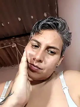 Snapshot of Yessi_rousse chatting on March 2026 07:09:01 PM Yessi rousse online show from March 2026 07:09:01 PM