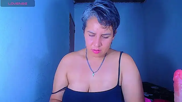 Yessi rousse online show from July 2026 02:43:02 PM