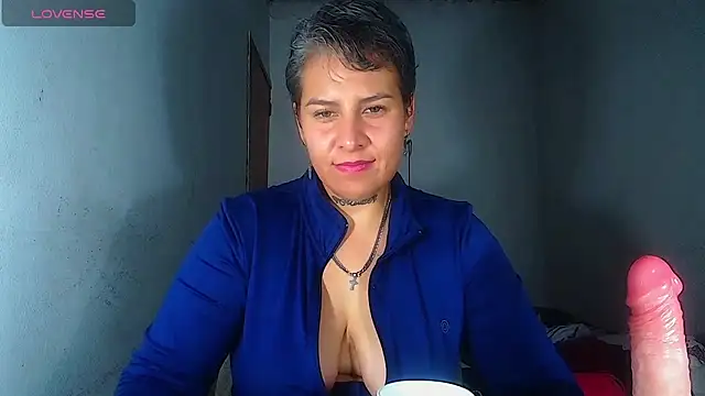 Yessi rousse online show from July 2026 03:36:02 PM
