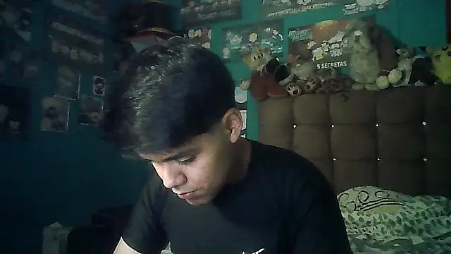 Valesh20 online show from December 2025 03:14:02 AM