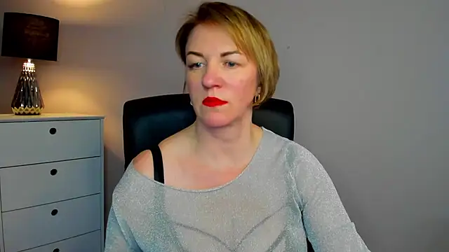 feliziaDesire online show from February 2025 02:43:01 PM