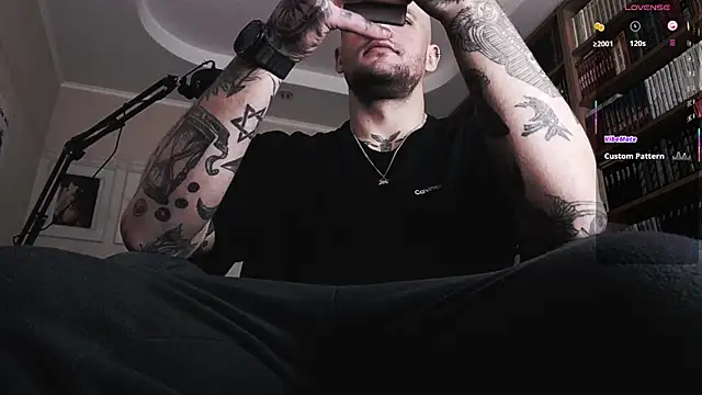 Snapshot of FindomJason chatting on October 2025 12:41:02 PM FindomJason online show from October 2025 12:41:02 PM