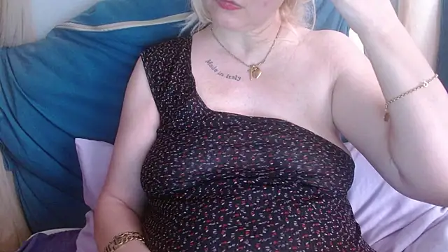 martachatte online show from May 2026 08:30:01 AM