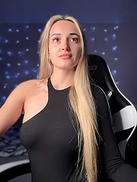 Snapshot of minalawarden chatting on October 2025 02:18:02 PM minalawarden online show from October 2025 02:18:02 PM