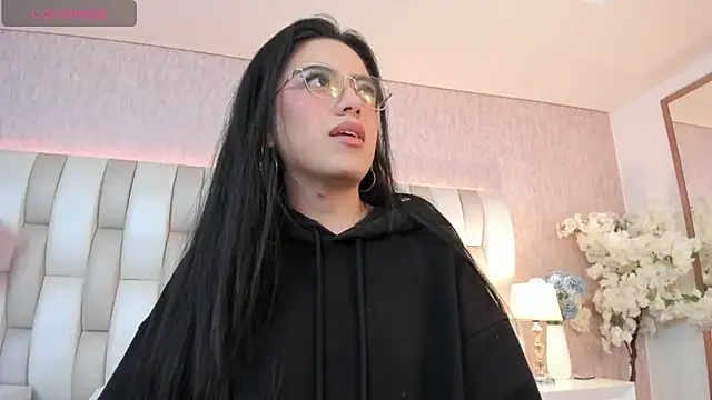 Rebeca jones online show from February 2025 01:17:02 PM