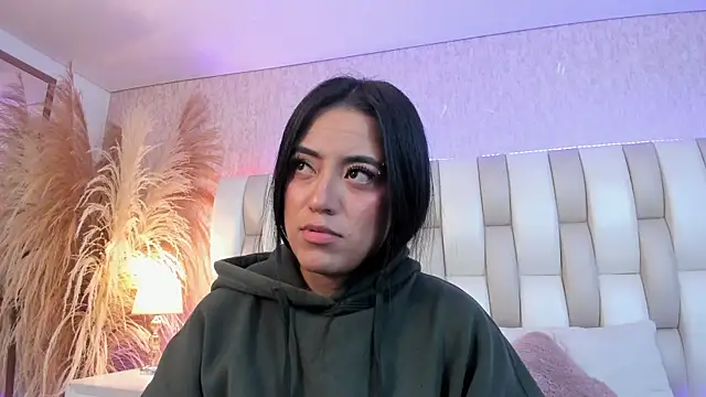 Rebeca jones online show from June 2026 01:16:02 PM