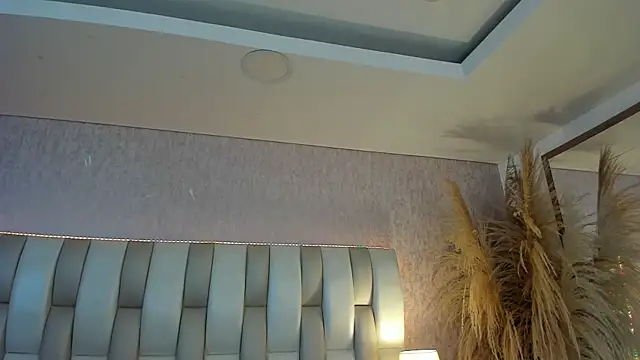 Rebeca jones online show from July 2026 01:14:02 PM